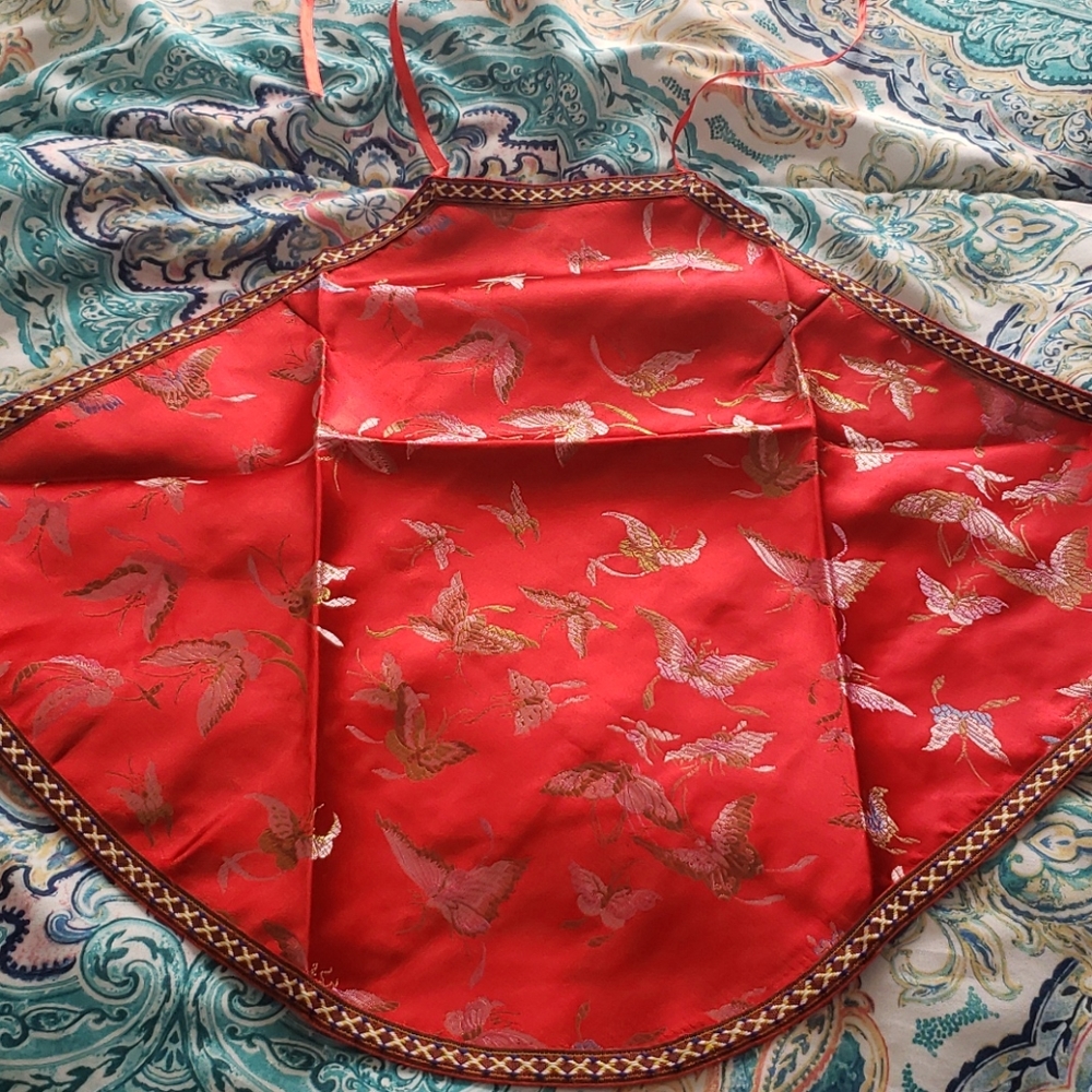 Handkerchief/hippie style tie top